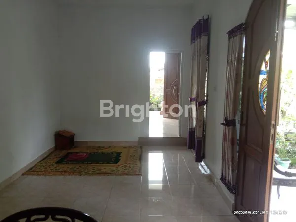 image DIJUAL RUMAH ASRI POSISI HOOK – LINGKUNGAN NYAMAN & STRATEGIS (2)
