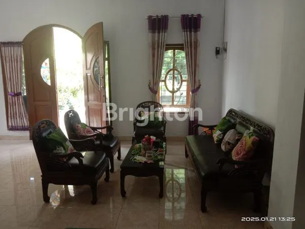 image DIJUAL RUMAH ASRI POSISI HOOK – LINGKUNGAN NYAMAN & STRATEGIS (3)