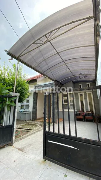 image RUMAH DUA LANTAI DUKUH KUPANG SURABAYA (5)