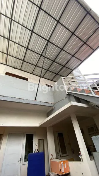 image RUMAH DUA LANTAI DUKUH KUPANG SURABAYA (1)