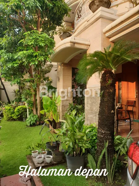 image RUMAH MEWAH ONE GATE SYSTEM GALAXY BUMI PERMAI (ARAYA) DEKAT KERTAJAYA INDAH DHARMAHUSADA ITS MERR PAKUWON CITY GALAXY MALL (7)