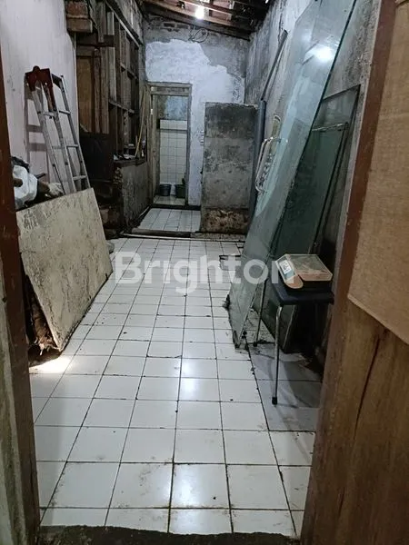 image RUANG USAHA STRATEGIS DI PUNGKUR DISEWAKAN (6)