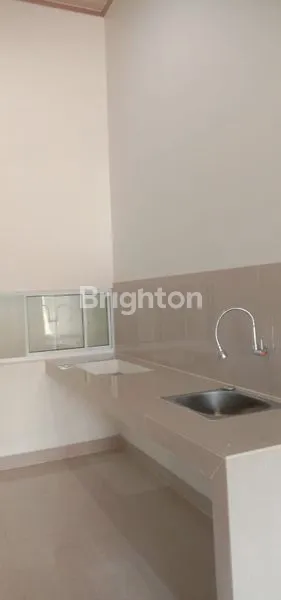 image RUMAH MODERN MINIMALIS 2 UNIT BISA BELI 1 UNIT (8)