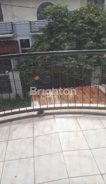 image RUMAH 2 LANTAI DI LOKASII STRATEGIS DI PUSAT KOTA BOGOR (8)