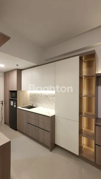 image APARTEMEN UC CORNELL FULL FURNISH, TINGGAL BAWA KOPER ! (6)
