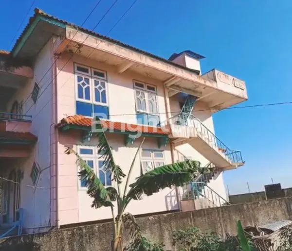 image VILLA DI JUAL DI TAWANGMANGU, KONDISI TERAWAT DAN BAGUS, LOKASJ DEKAT TEMPAT MAKAN DAN TEMPAT HIBURAN ANAK ANAK!! ISTIMEWA (1)