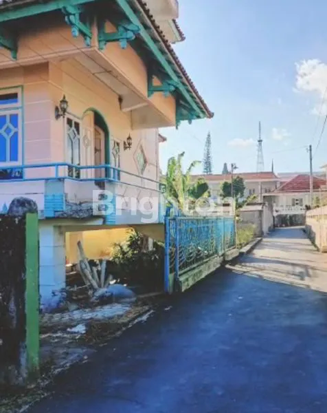 image VILLA DI JUAL DI TAWANGMANGU, KONDISI TERAWAT DAN BAGUS, LOKASJ DEKAT TEMPAT MAKAN DAN TEMPAT HIBURAN ANAK ANAK!! ISTIMEWA (7)