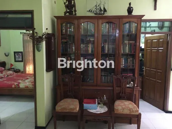 image RUMAH LUAS TERAWAT DI SULFAT KOTA MALANG (3)