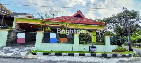 image RUMAH LUAS TERAWAT DI SULFAT KOTA MALANG (2)