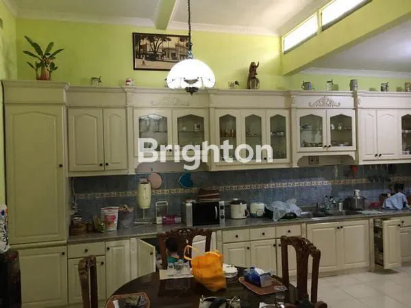 image RUMAH LUAS TERAWAT DI SULFAT KOTA MALANG (8)