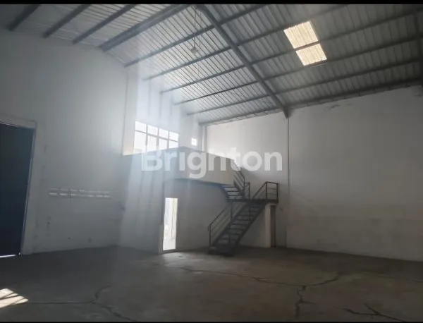 image GUDANG BARU LOKASI STRATEGIS (1)