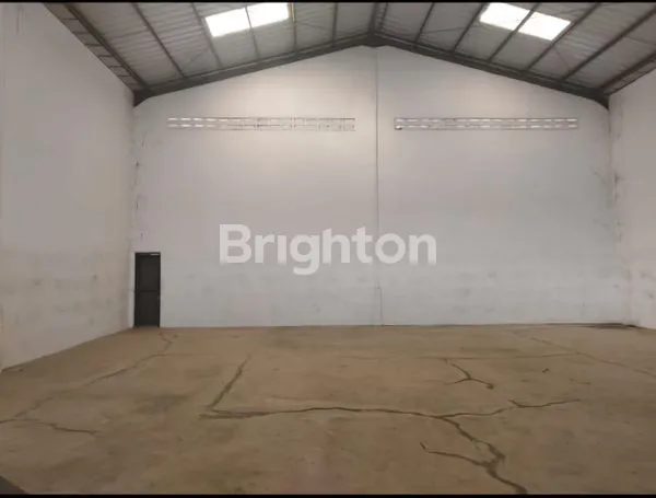 image GUDANG BARU LOKASI STRATEGIS (2)