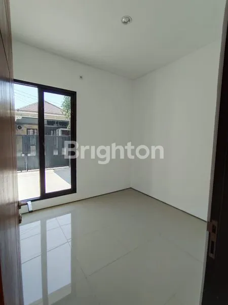 image DI JUAL RUMAH KAWASAN BEBAS BANJIR DAN EKSLUSIF (4)