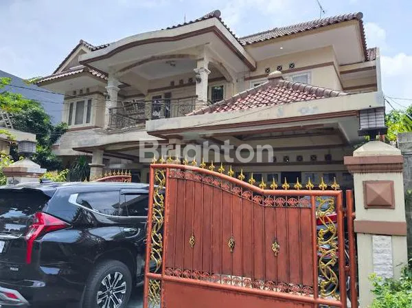 image RUMAH MEWAH 2 LANTAI DI TEBET (1)