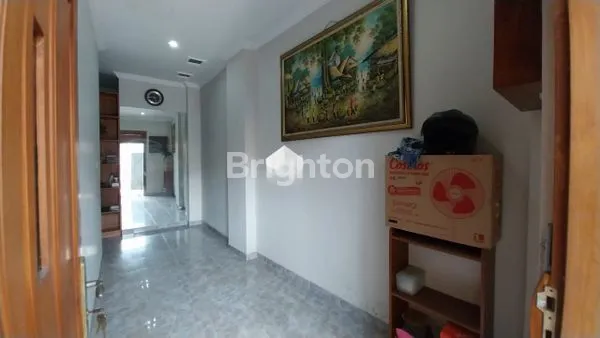 image RUKO 2 LANTAI DEKAT KERAMAIAN AREA JAJAR LAWEYAN (2)