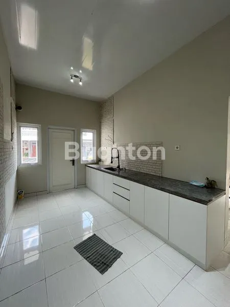 image RUMAH 2 LANTAI CLUSTER EKSKLUSIF KARTOSURO (4)