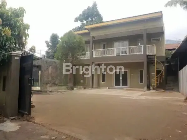 image RUMAH 2 LANTAI KOMPLEK MAHKOTA MAS DEKAT TOL CIKOKOL TANGERANG (1)