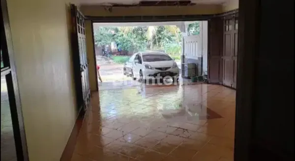 image RUMAH CLUSTER 2 LANTAI TAMAN KENARI CIBUBUR (5)