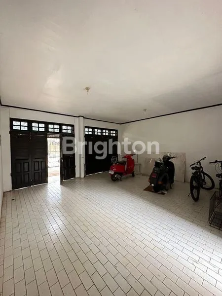 image RUMAH MEWAH DI CINERE DEPOK (7)