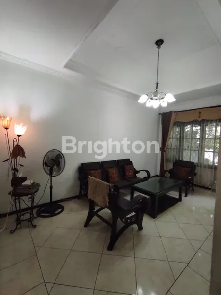 image DIJUAL RUMAH 2 LANTAI SIAP HUNI DEKAT DENGAN FASUM  (5)