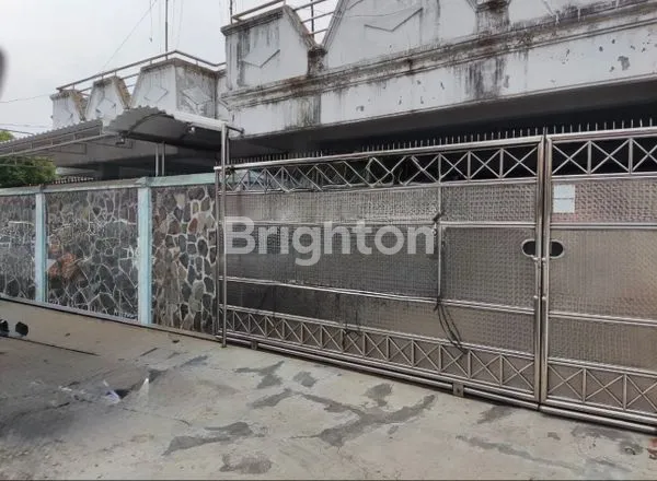 image RUMAH TERAWAT DI BABATAN PANTAI (1)