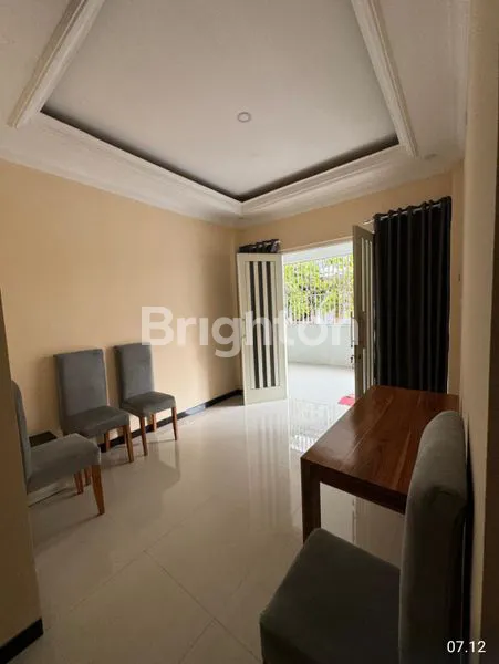 image DIJUAL RUMAH CROWN MANSION LAND (3)