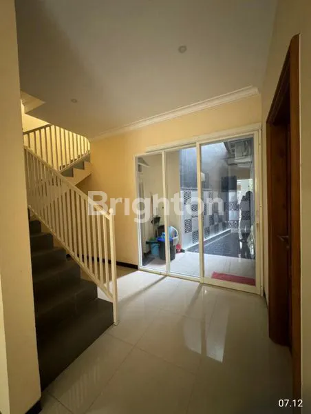 image DIJUAL RUMAH CROWN MANSION LAND (5)