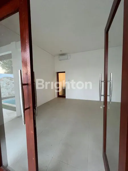 image BRAND NEW VILLA 3 BEDROOM JALAN PANTAI SESEH WALKING DISTANCE  TO THE BEACH (6)
