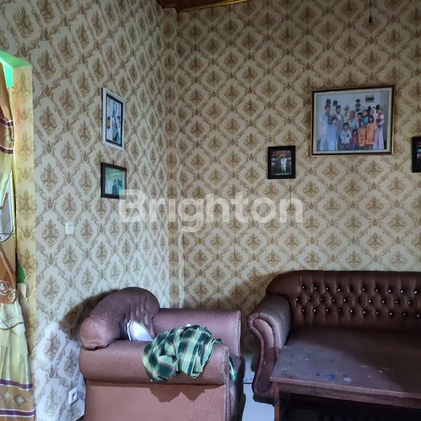 image RUMAH BESAR 2 LANTAI DIJUAL CEPAT DI MANGGAR DEKAT PANTAI (7)