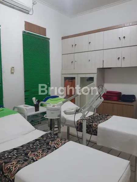 image RUMAH + SALON WANITA DI CIBINONG (4)