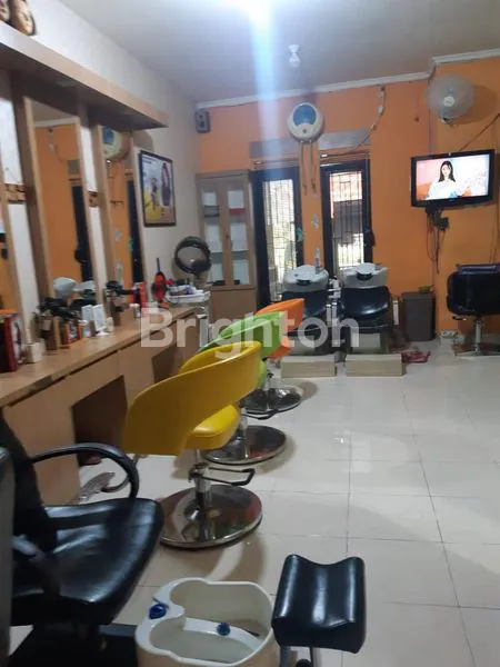 image RUMAH + SALON WANITA DI CIBINONG (2)