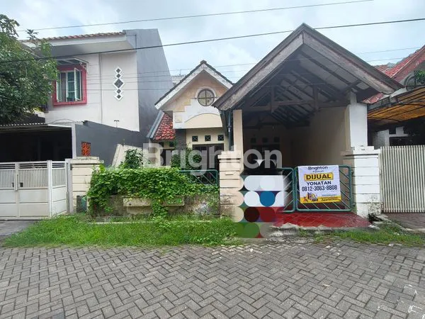 image RUMAH MODEL LAMA KUAT DAN KOKOH (1)