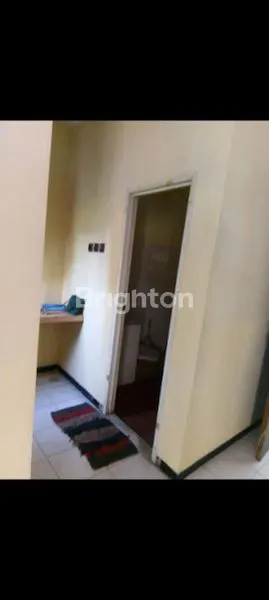 image RUMAH MODEL LAMA KUAT DAN KOKOH (5)