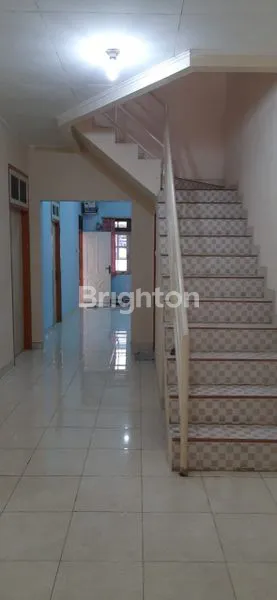 image RUMAH 2 LANTAI TAMAN SURYA (3)