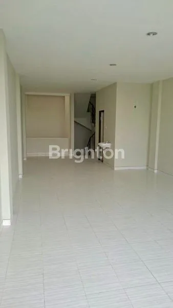 image DIJUAL CEPAT! RUKO STRATEGIS 4 LANTAI CILEDUG RAYA KEBAYORAN LAMA JAKARTA SELATAN (2)