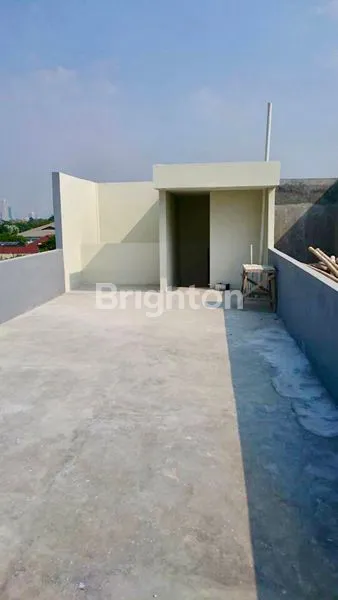 image DIJUAL CEPAT! RUKO STRATEGIS 4 LANTAI CILEDUG RAYA KEBAYORAN LAMA JAKARTA SELATAN (7)