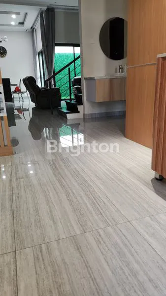 image RUMAH MEWAH GREEN GARDEN RESIDENCE  JAKARTA BARAT (3)