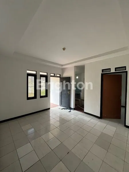 image JUAL CEPAT RUMAH HITUNG TANAH KOMPLEK DEPNAKER PEKAYON, BEKASI (5)