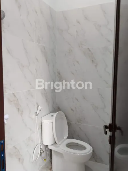 image RUMAH 5 UNIT GANDENG DI HARAPAN INDAH BANGUNAN BARU (8)