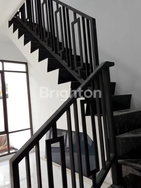 image RUMAH 5 UNIT GANDENG DI HARAPAN INDAH BANGUNAN BARU (6)