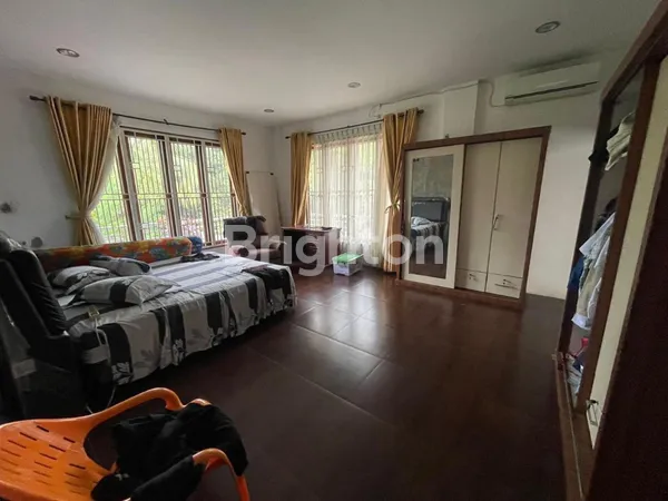 image RUMAH STRATEGIS BANGUNAN KOKOH SIAP HUNI KARANG BEROMBAK MEDAN BARAT (2)