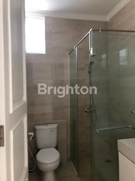 image RUMAH DISEWAKAN RAPI DI HOOK SEDIKIT TUSUK SATE BAWA HOOKY (5)