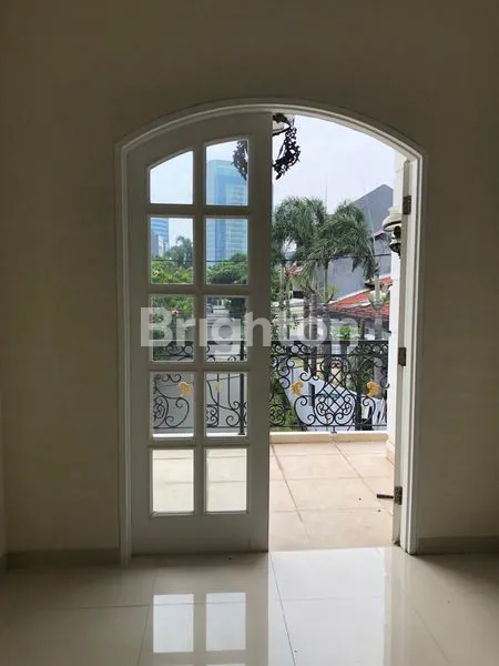 image RUMAH DISEWAKAN RAPI DI HOOK SEDIKIT TUSUK SATE BAWA HOOKY (3)