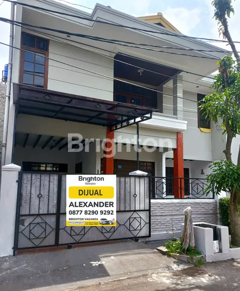 image RUMAH 2 LANTAI SIAP HUNI DI LINGKUNGAN NYAMAN BUMI ASRI (1)