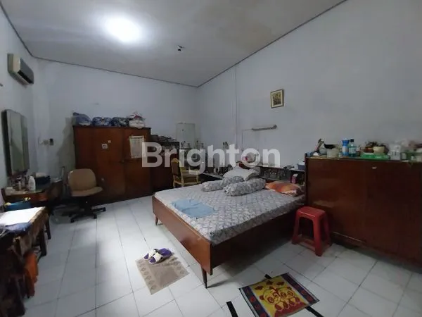 image RUMAH LAMA HITUNG TANAH  LOKASI JL ROKAN DEKAT RS RKZ (4)