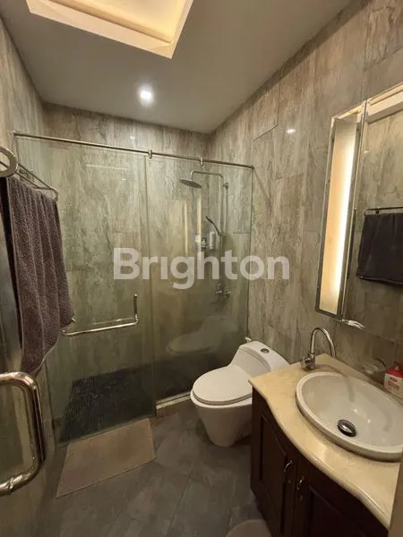 image DIJUAL RUMAH MEWAH  JAKAPERMAI (8)