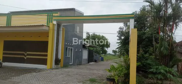 TOKO DI DEPAN PERUMAHAN