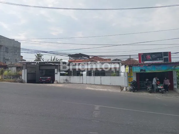 image RUMAH DIJUAL LOKASI PINGGIR JALAN (6)