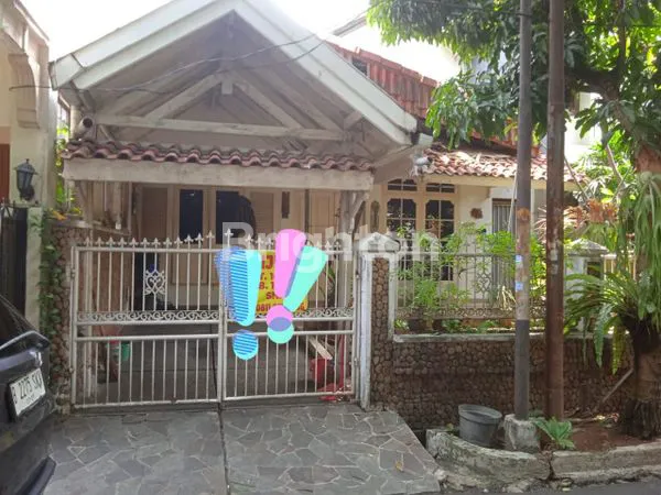 DIJUAL RUMAH HITUNG TANAH SAJA