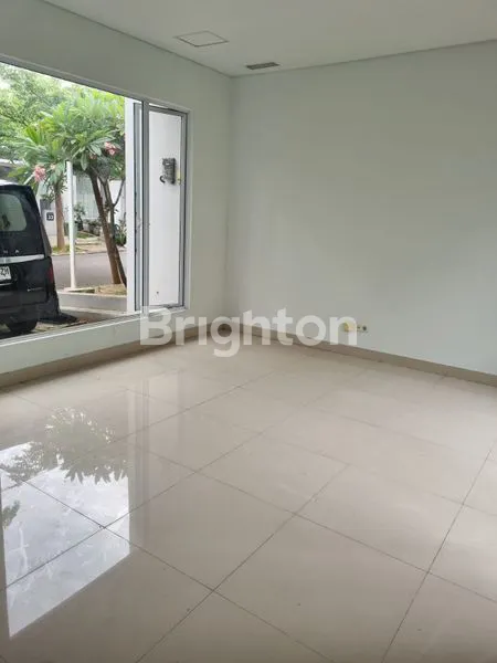 image RUMAH 2 LANTAI DI CLUSTER SAVASA KOTA DELTAMAS (2)